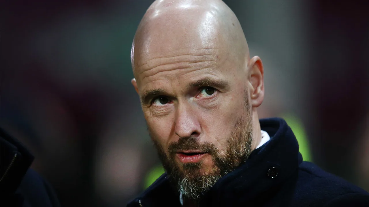 Ten Hag sluit niet uit dat Van de Beek en Onana blijven: 'Voor Tagliafico ligt dat anders'