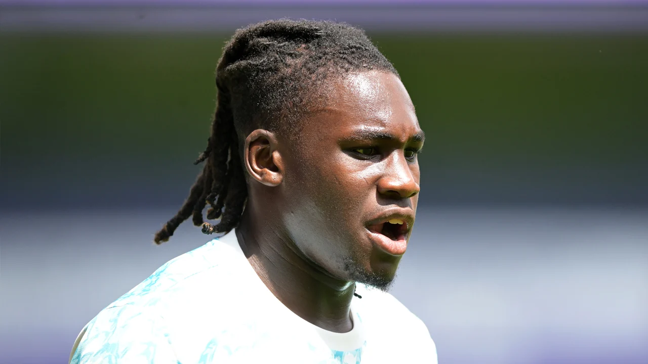 Officieel: Ajax en Fulham bereiken akkoord over Calvin Bassey