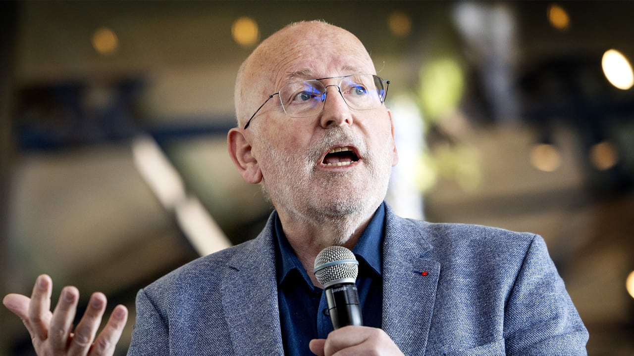 Frans Timmermans: nieuwe partij moet politieke midden naar links halen