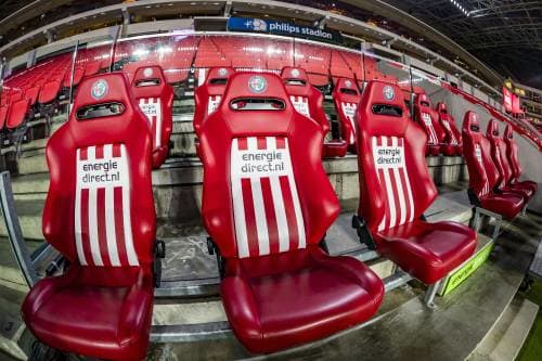 PSV met Lozano en Bergwijn tegen Heerenveen