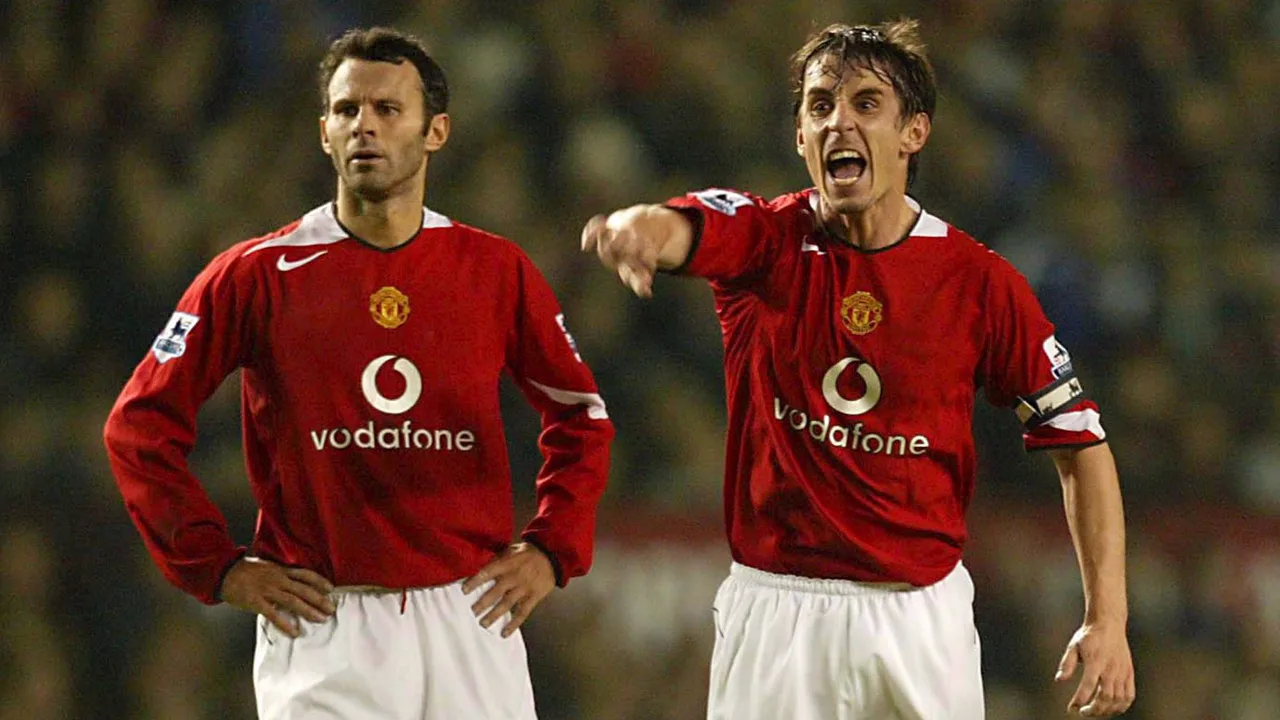 Neville en Giggs stellen hotels beschikbaar voor medisch personeel