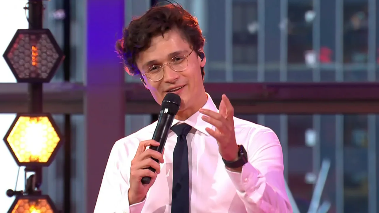 Dennis van Aarssen treedt woensdagavond op bij De Oranjezomer!