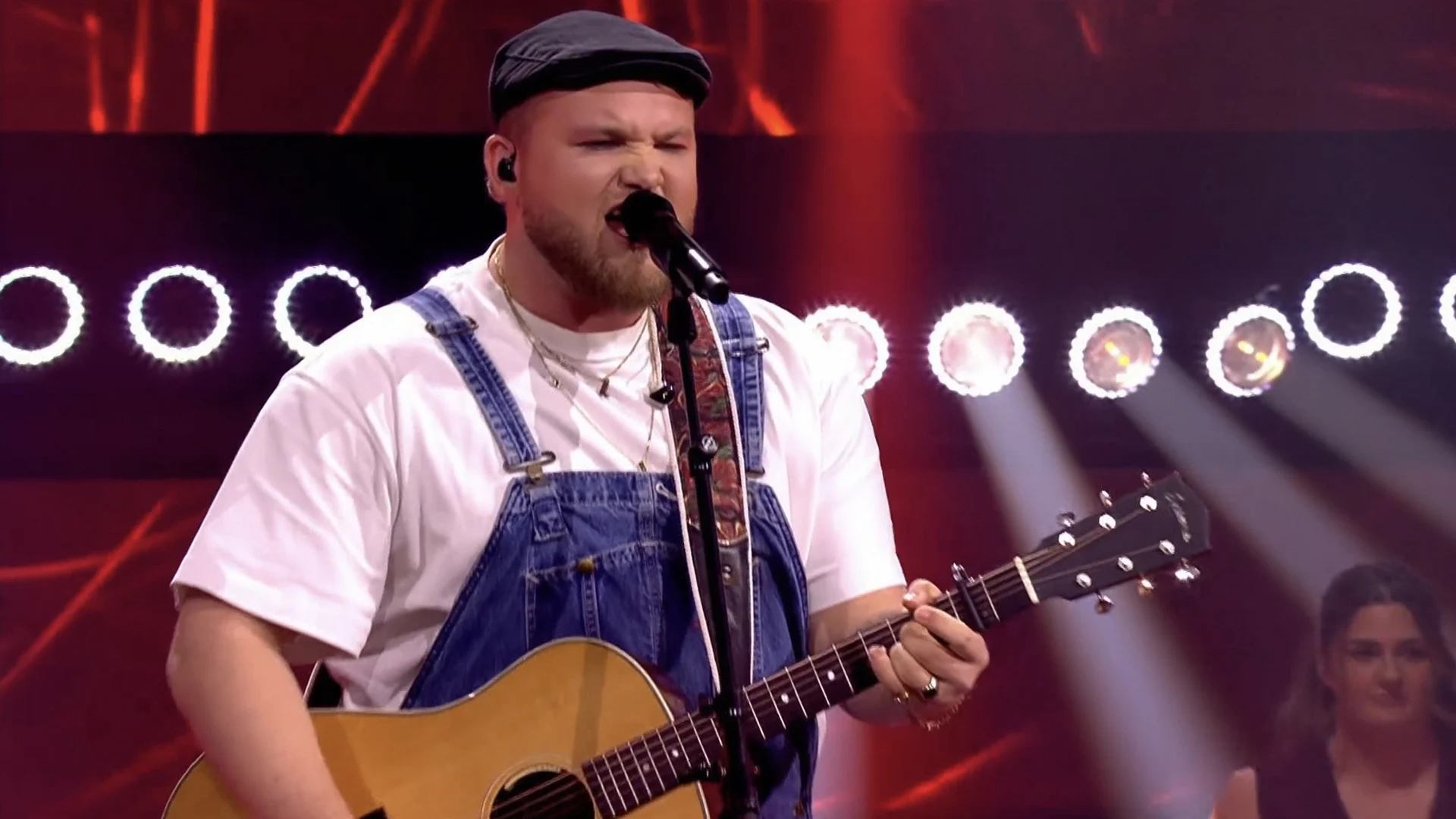 Lars van Bokhoven, bekend van The Winner Takes It All, treedt vanavond op bij De Oranjezondag!