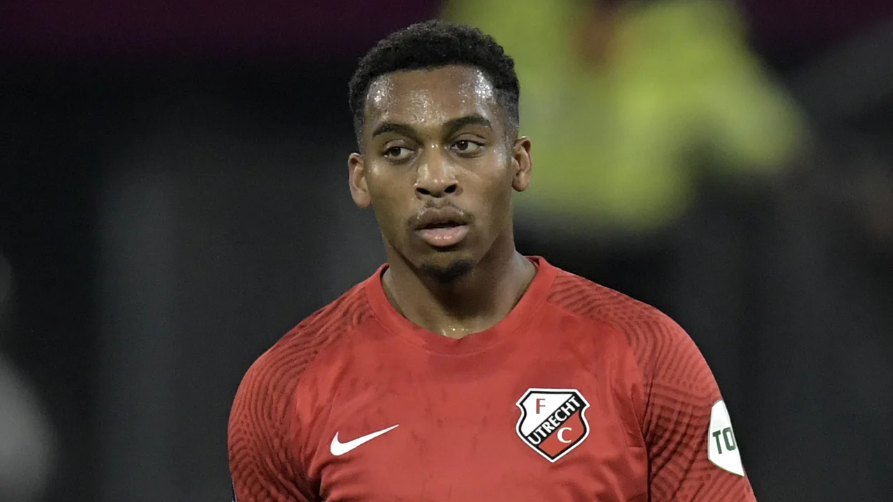 'Belachelijk als Ajax Quinten Timber terughaalt'