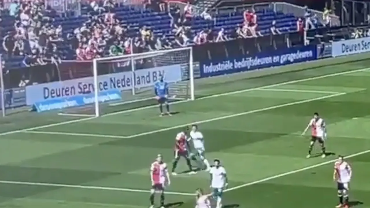 Feyenoord-fans met spreekkoren richting Berghuis: 'Val maar lekker dood'