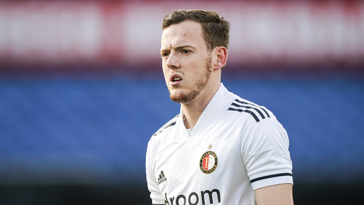 Feyenoord-verdediger Johnston vertrekt naar Wigan Athletic