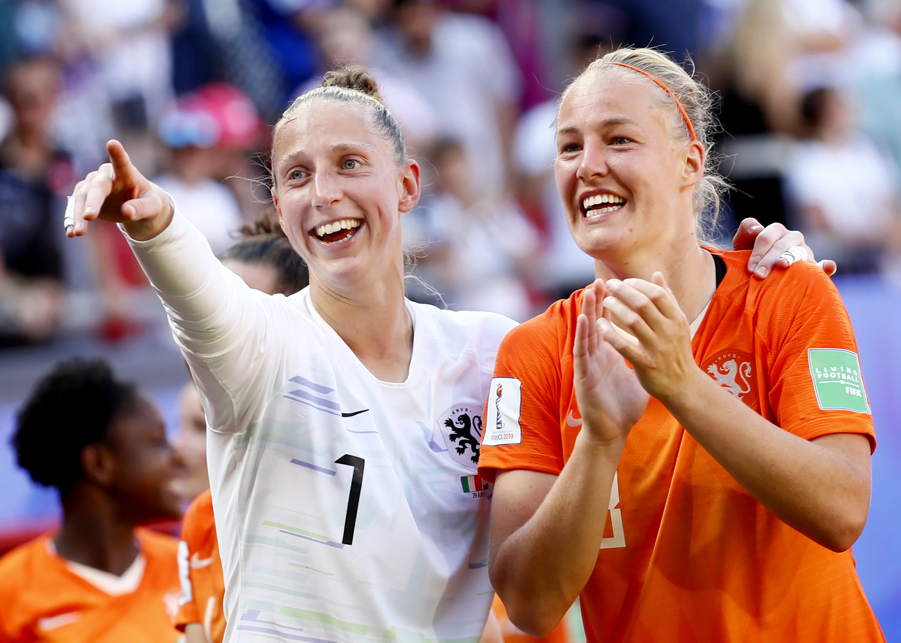 LIVE: Oranje Leeuwinnen openen EK-kwalificatie tegen Estland 