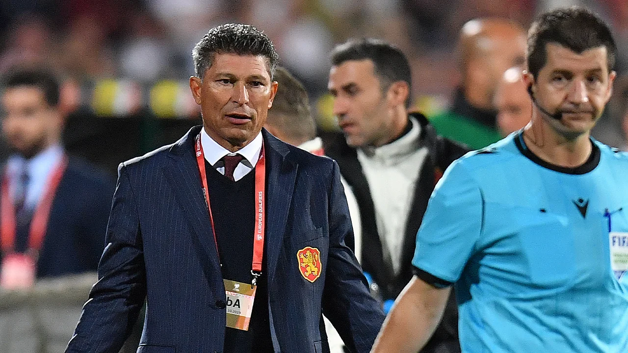 Bulgaarse bondscoach toch door het stof