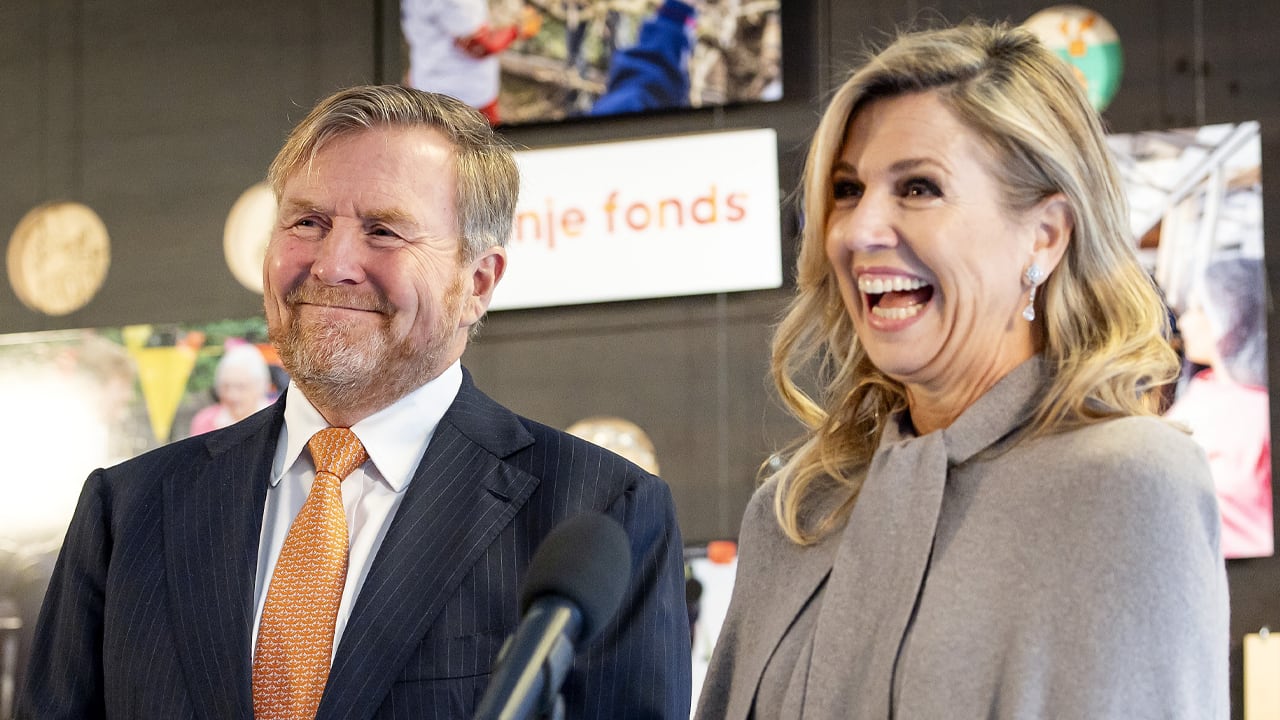 Koningspaar viert huwelijksjubileum en 25-jarig bestaan Oranjefonds met feest in GelreDome