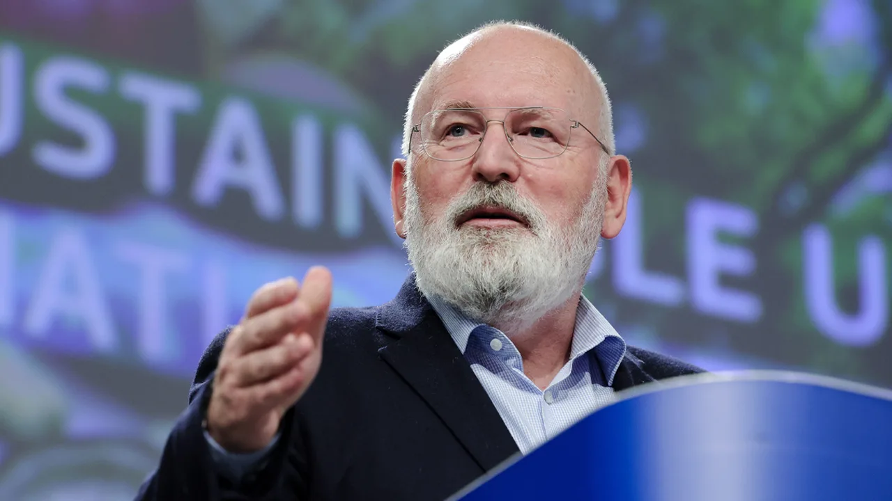 Frans Timmermans officieel lijsttrekker van GroenLinks-PvdA