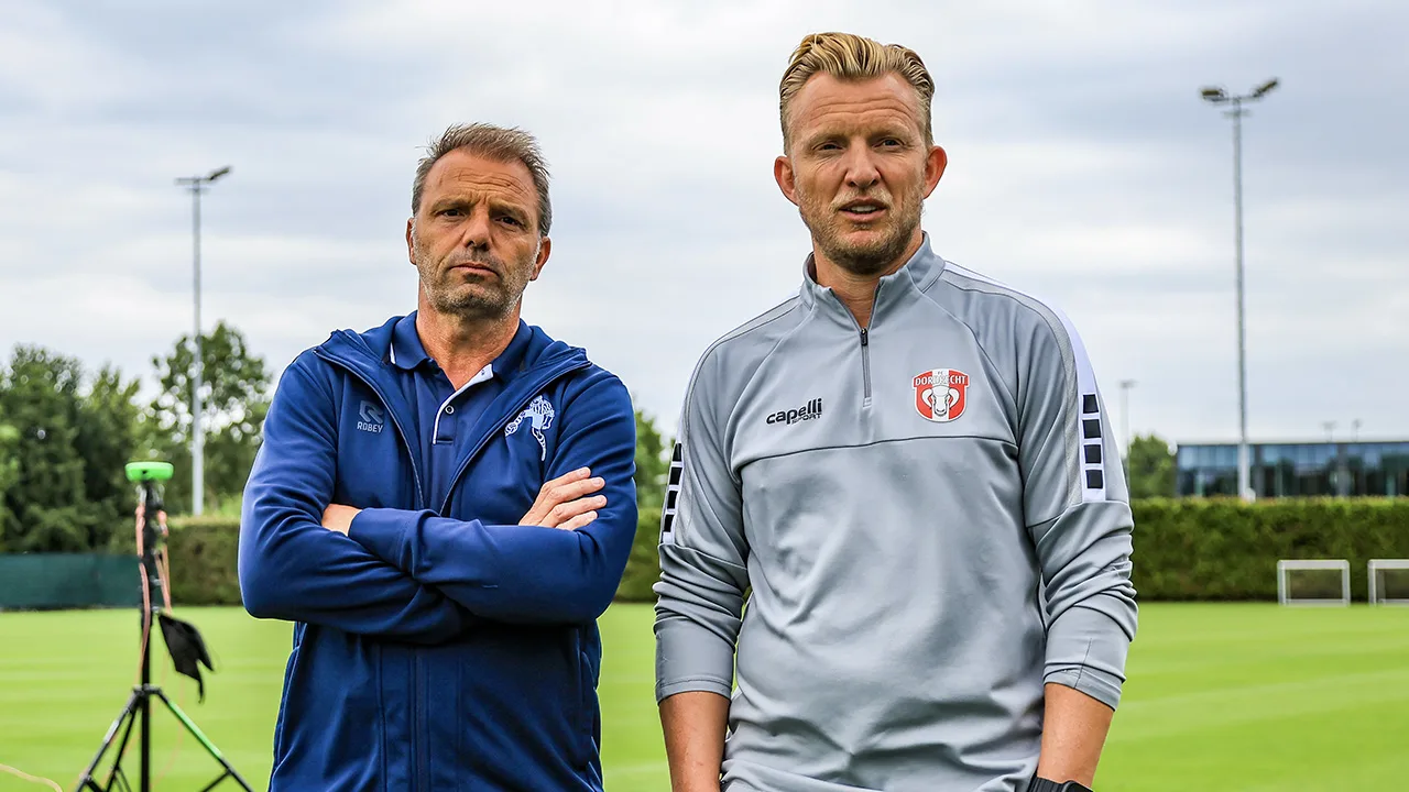 Valse start voor Dirk Kuyt: FC Dordrecht krijgt pak slaag van Sparta Rotterdam