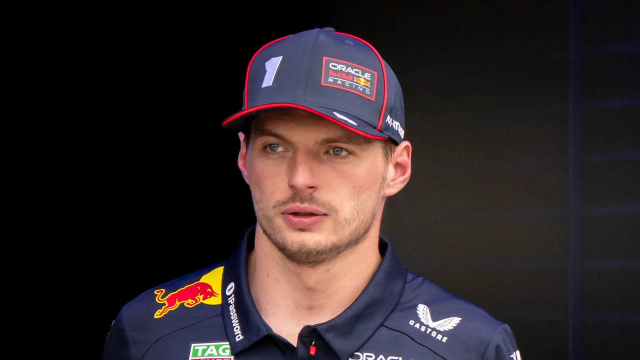 Verstappen teleurstellend achtste in kwalificatie GP Hongarije: 'Lijkt wel alsof ik op ijs rij'