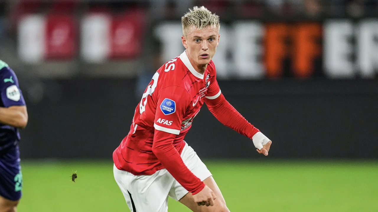 'AZ-aanvaller Gudmundsson vertrekt naar Genoa'