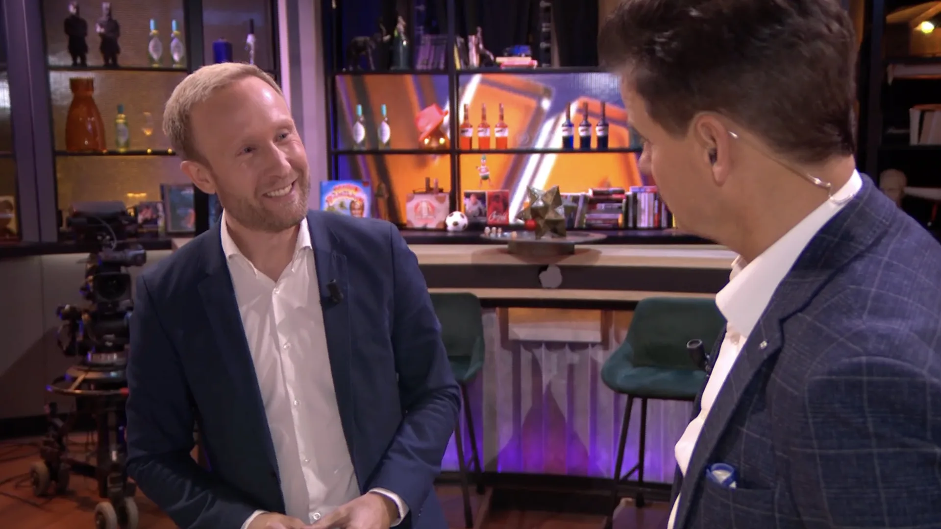 In de Wandelgangen met Raymond Mens: 'Ik denk dat de kijkers dat héél graag willen!'