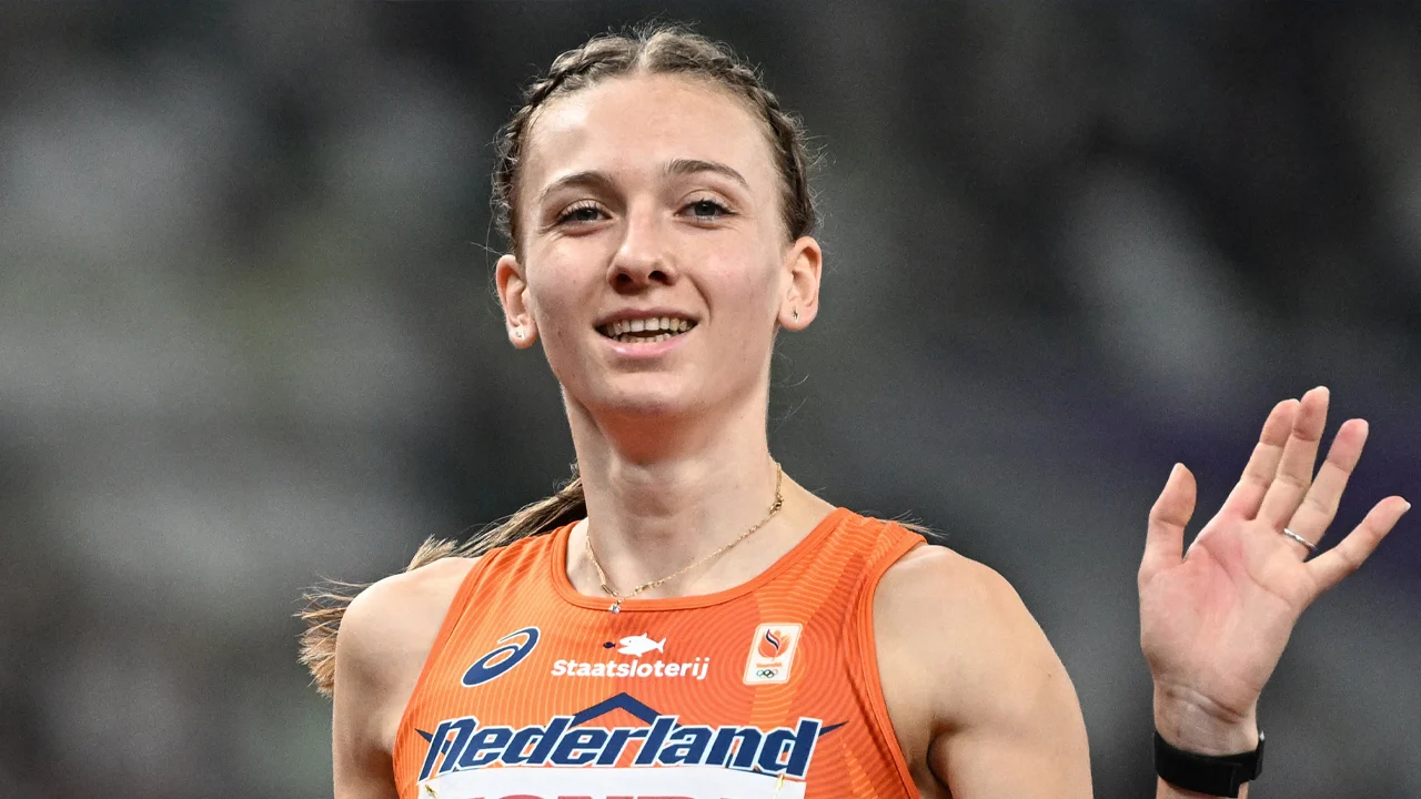 Femke Bol Bol prolongeert in Tokio wereldtitel op 400 meter horden