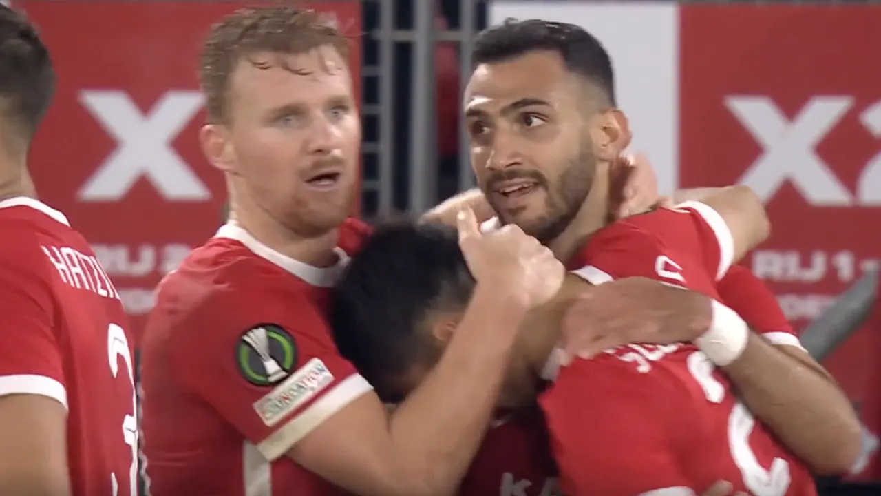 VIDEOGOAL: AZ - SC Dnipro-1 2-1 (Pavlidis)