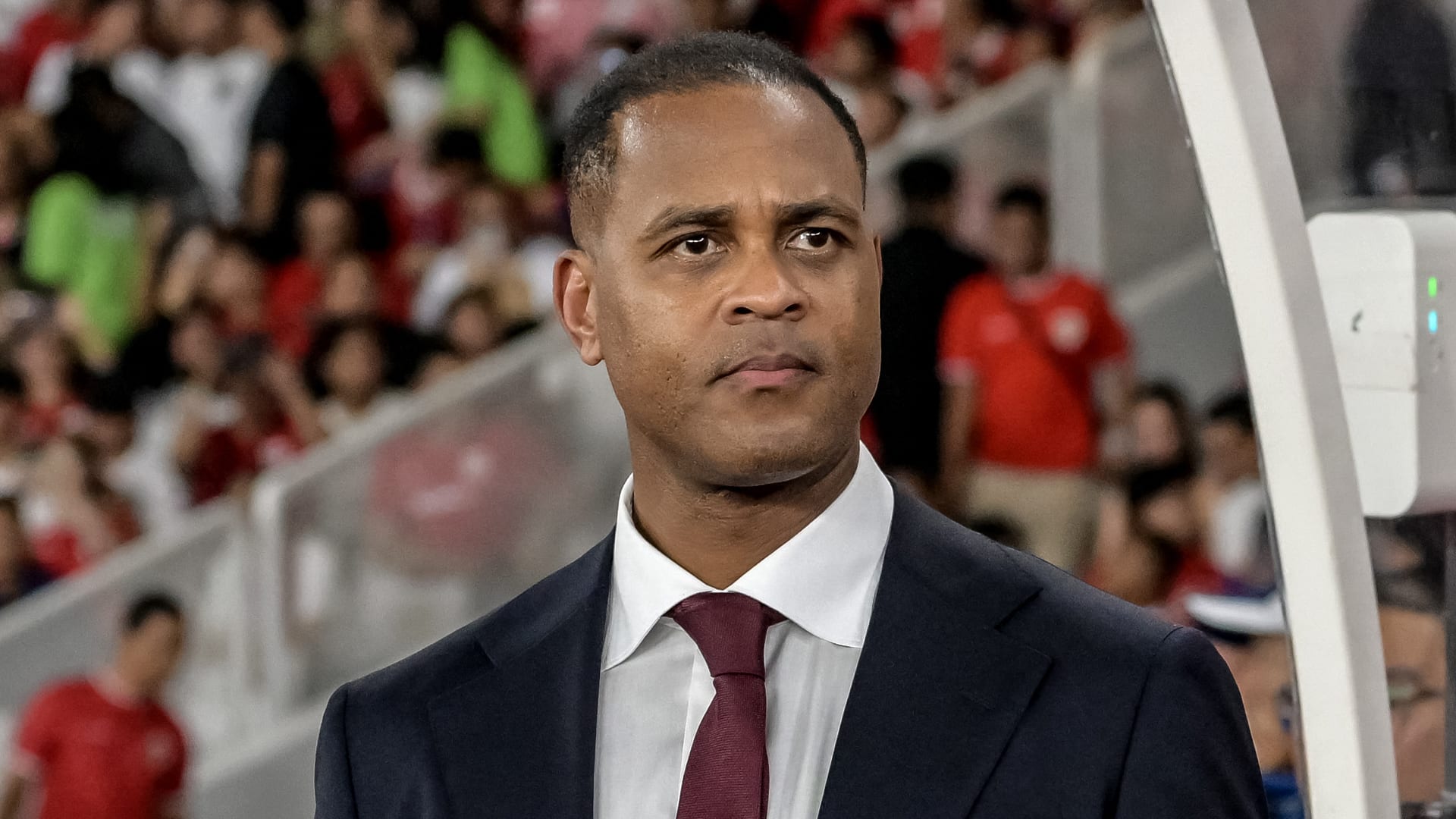 Patrick Kluivert verliest met Indonesië met 6-0 van Japan