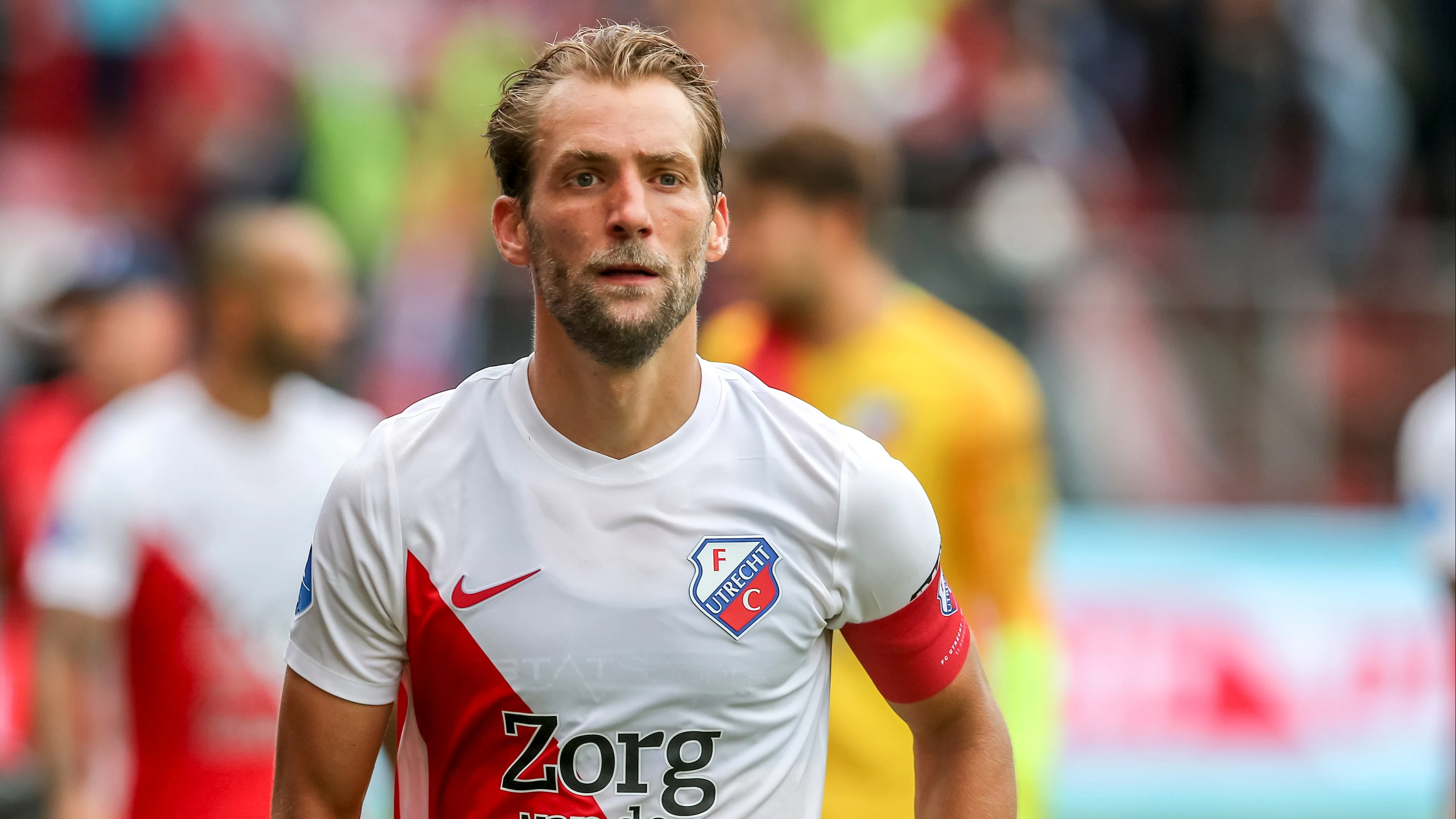 Aanvoerder Janssen langer bij FC Utrecht