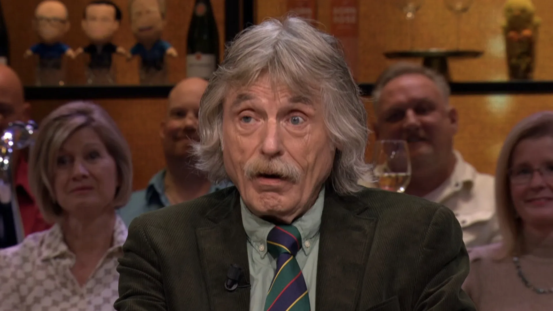 Trekt Johan Derksen een smoking aan naar de speciale Televizier-uitzending van Vandaag Inside?