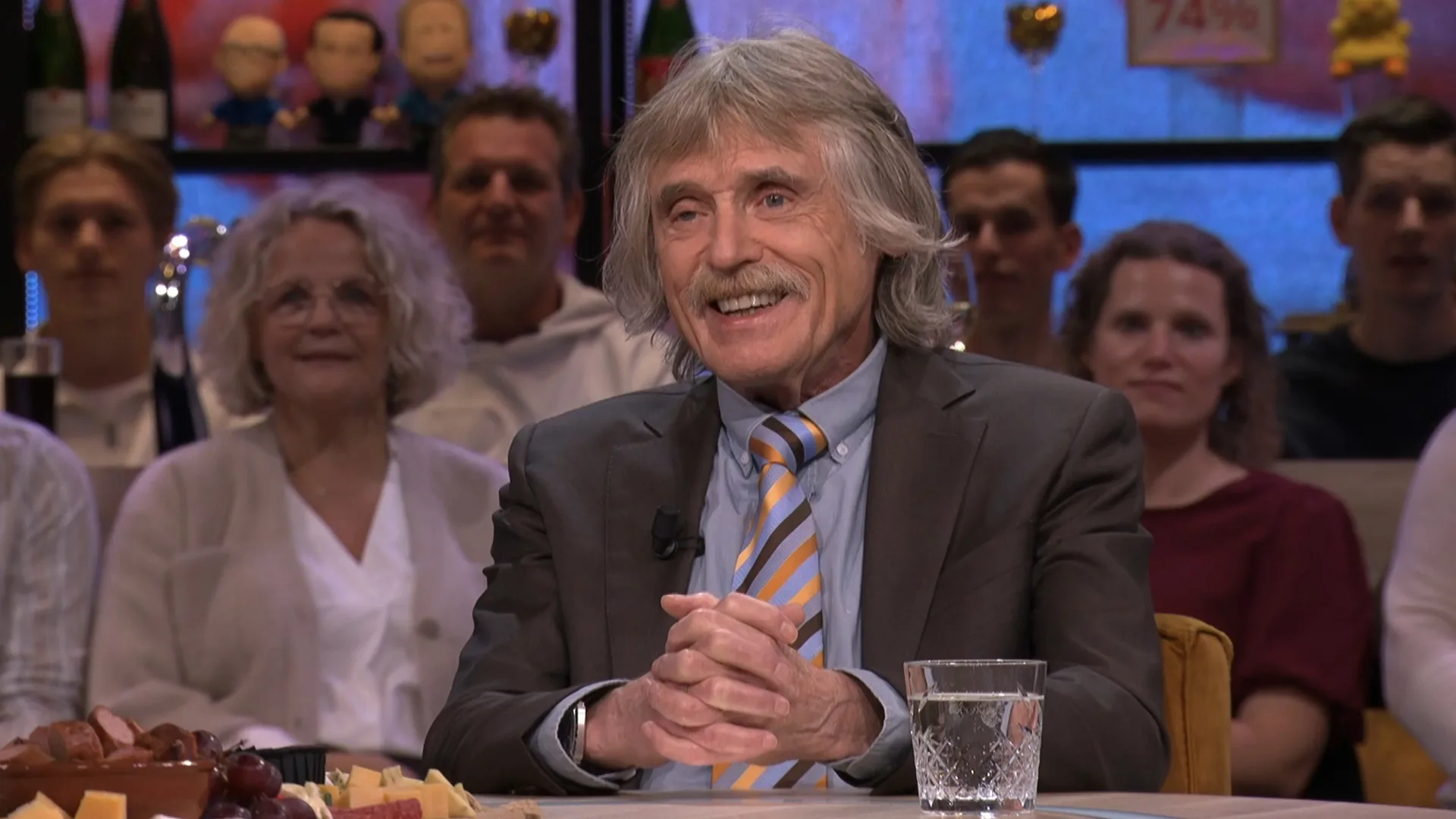 Johan Derksen herhaalt kostelijke anekdote: 'Dat is lekkerder dan klaarkomen!'