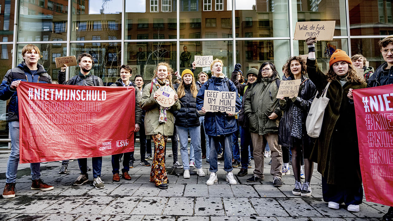 Kabinet komt met tweede compensatie voor pechstudenten: fors bedrag voor gemiste basisbeurs