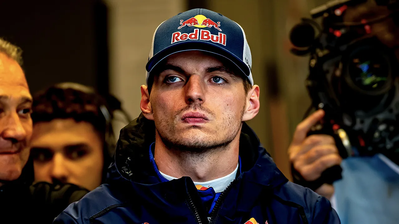 Fiasco voor Max Verstappen: pijnlijke ommekeer voor Verstappens team tijdens 24-uursrace