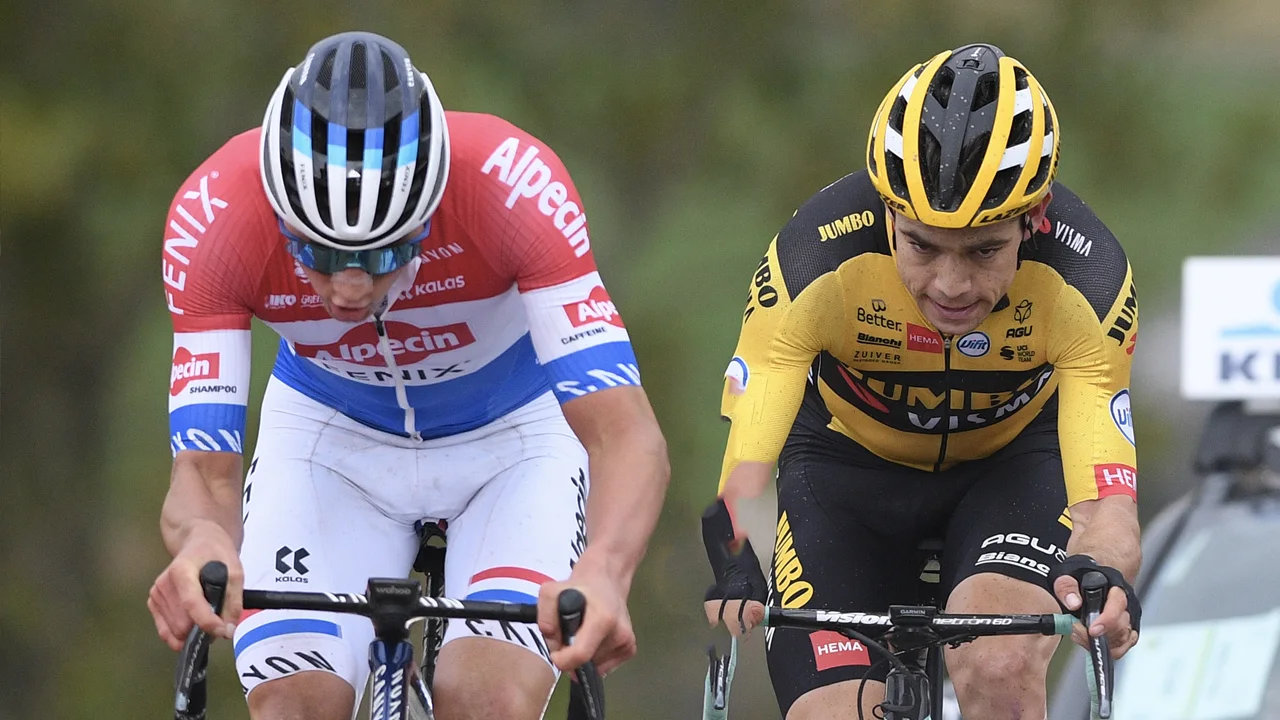 Van der Poel wint Ronde van Vlaanderen na bloedstollende sprint