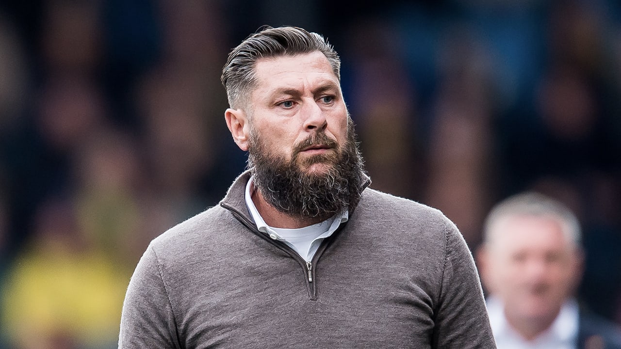 Officieel: Bosschaart tijdelijk hoofdtrainer van Feyenoord: 'We hebben nog veel om voor te strijden'