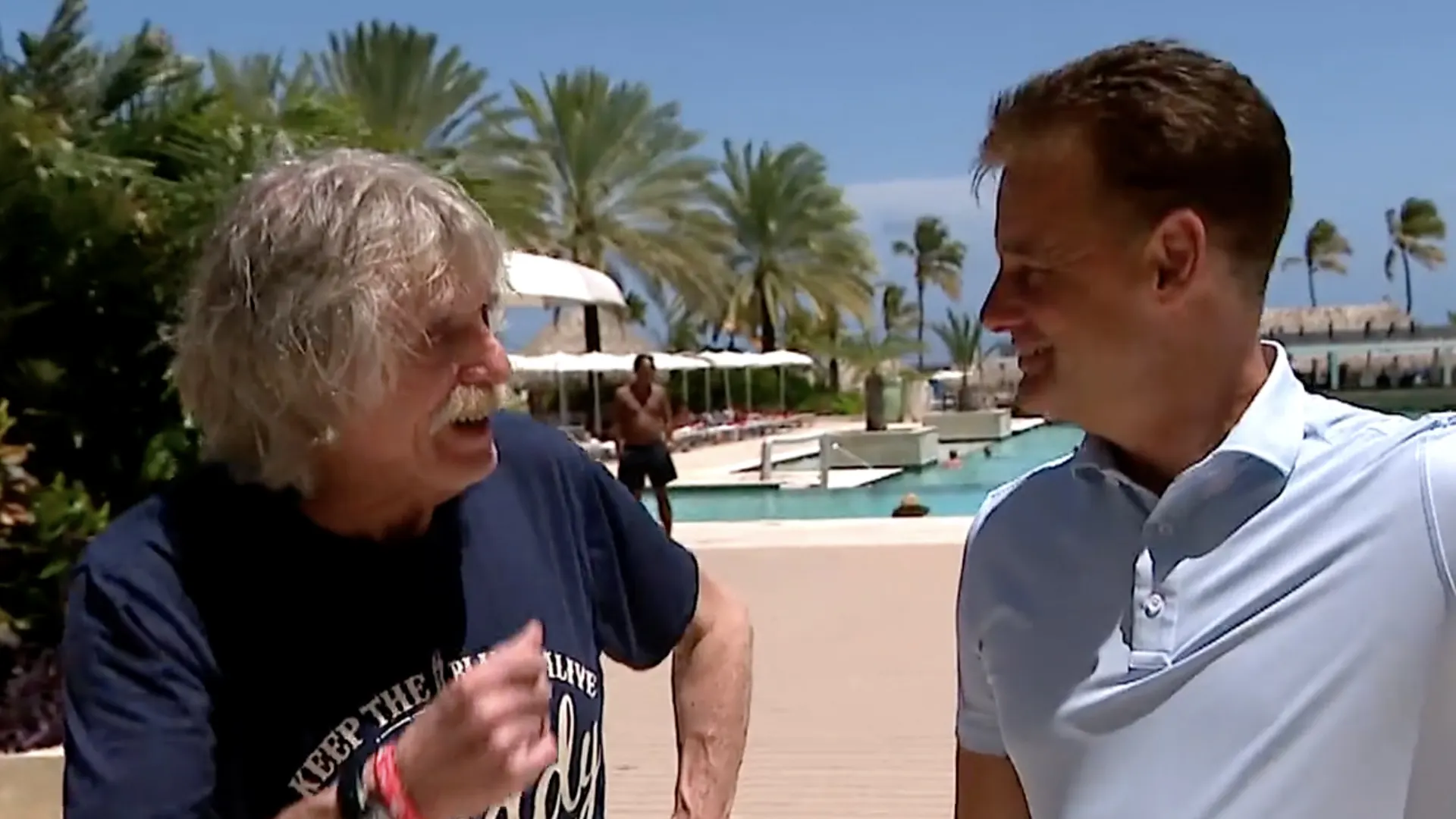 Bekijk hier de eerste aflevering van Doordekken op Curaçao met Johan Derksen en Wilfred Genee!