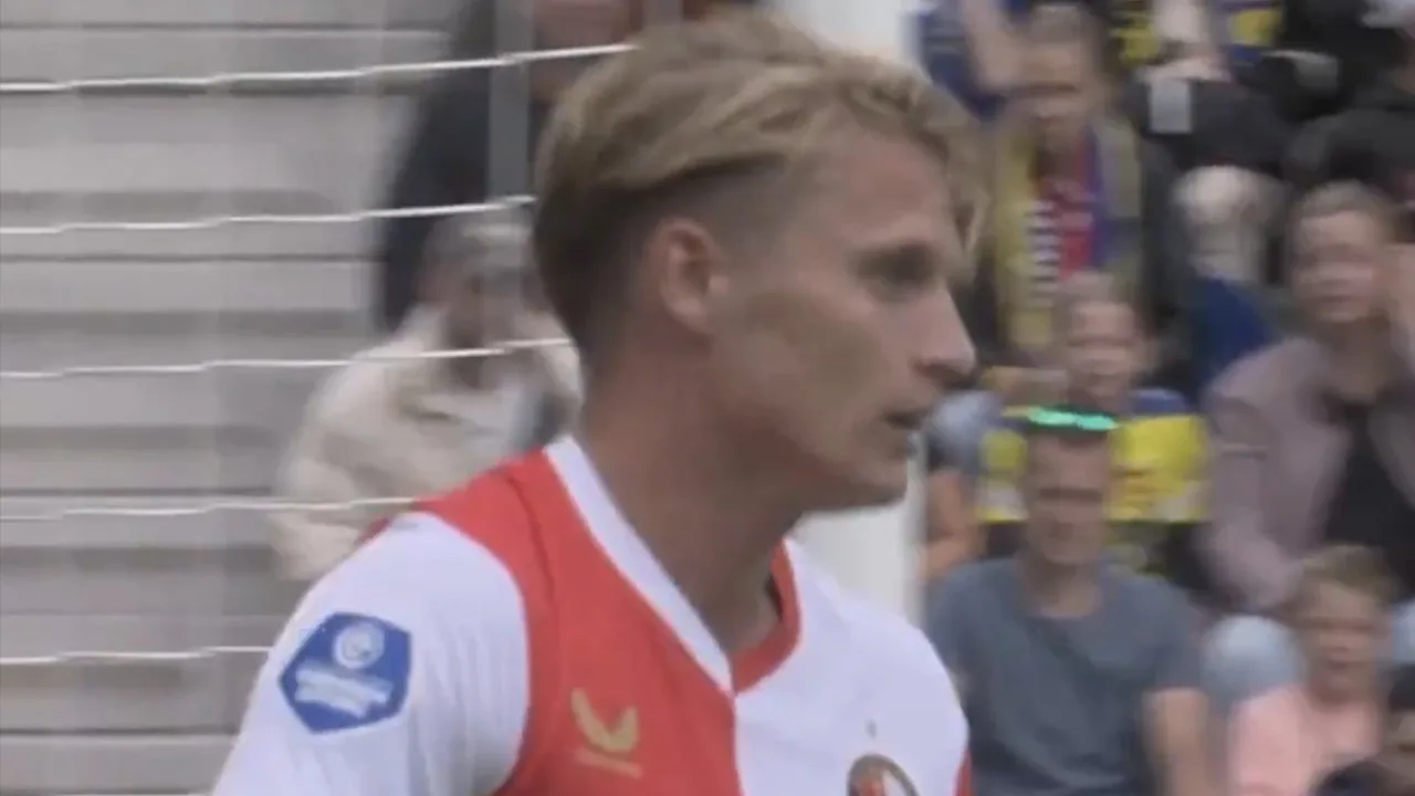 Videogoal: Sem Steijn trefzeker bij zijn officieuze debuut voor Feyenoord