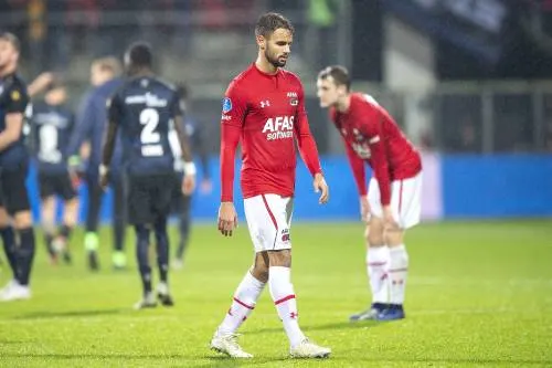 Griekse verdediger Hatzidiakos langer bij AZ