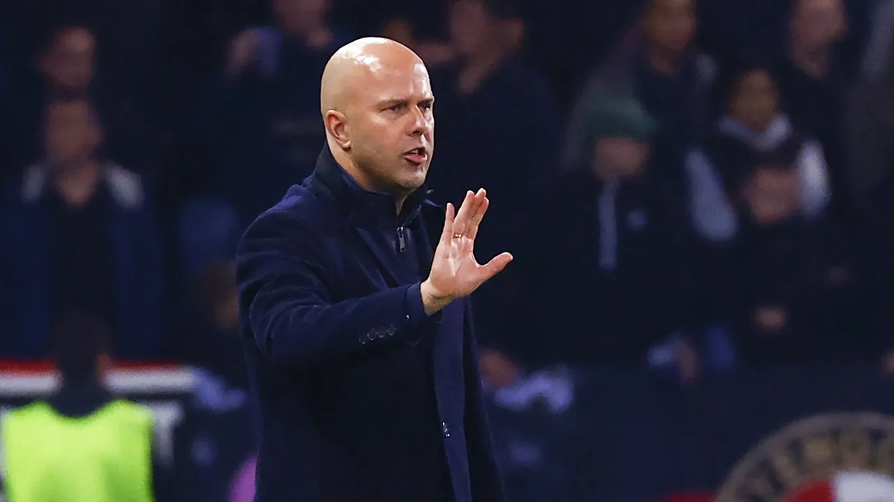 Feyenoord gaat ver in blessuretijd onderuit tegen Sturm Graz