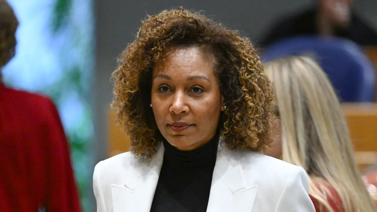 Kandidaat-staatssecretaris Nathalie van Berkel (D66) treedt terug na ophef om cv