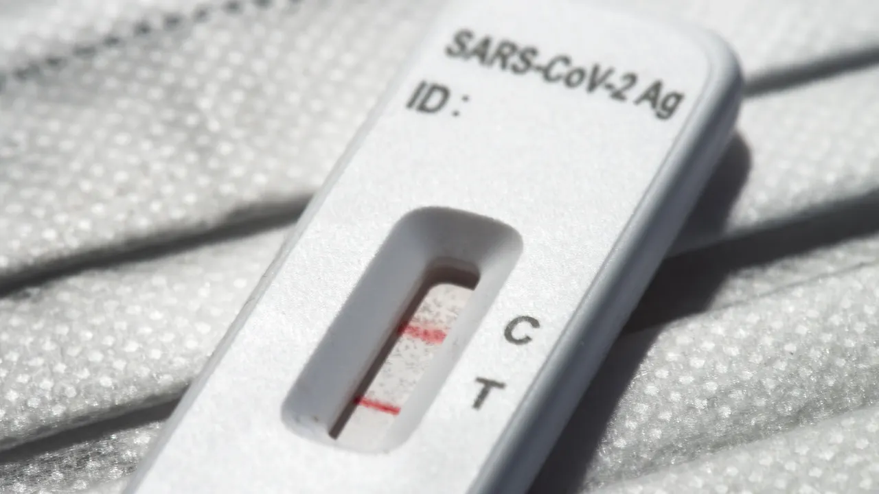 Aantal coronagevallen schiet omhoog, najaarsgolf is begonnen