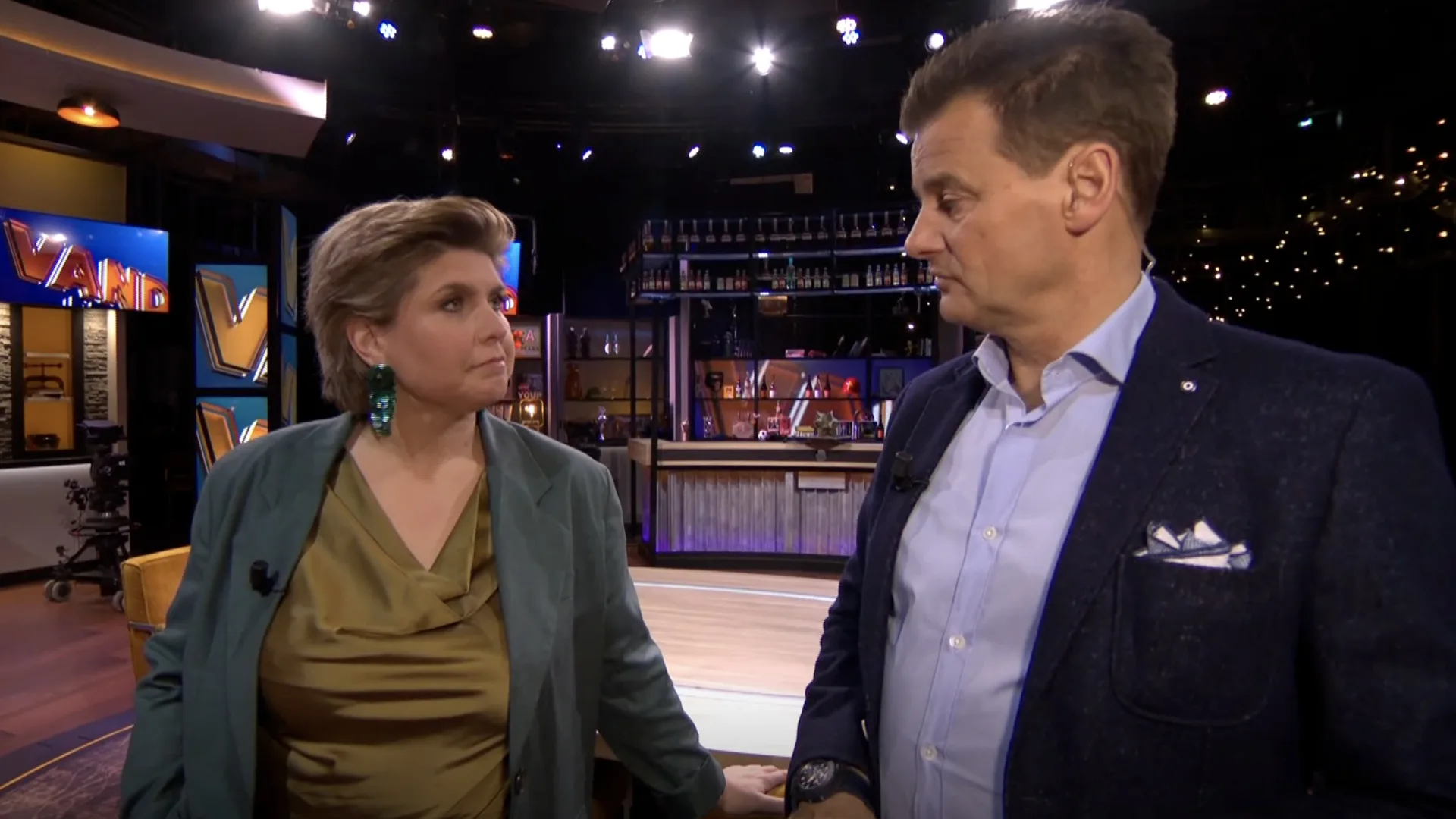 Angela de Jong sluit niet uit dat er meer filmpjes van Matthijs van Nieuwkerk zijn