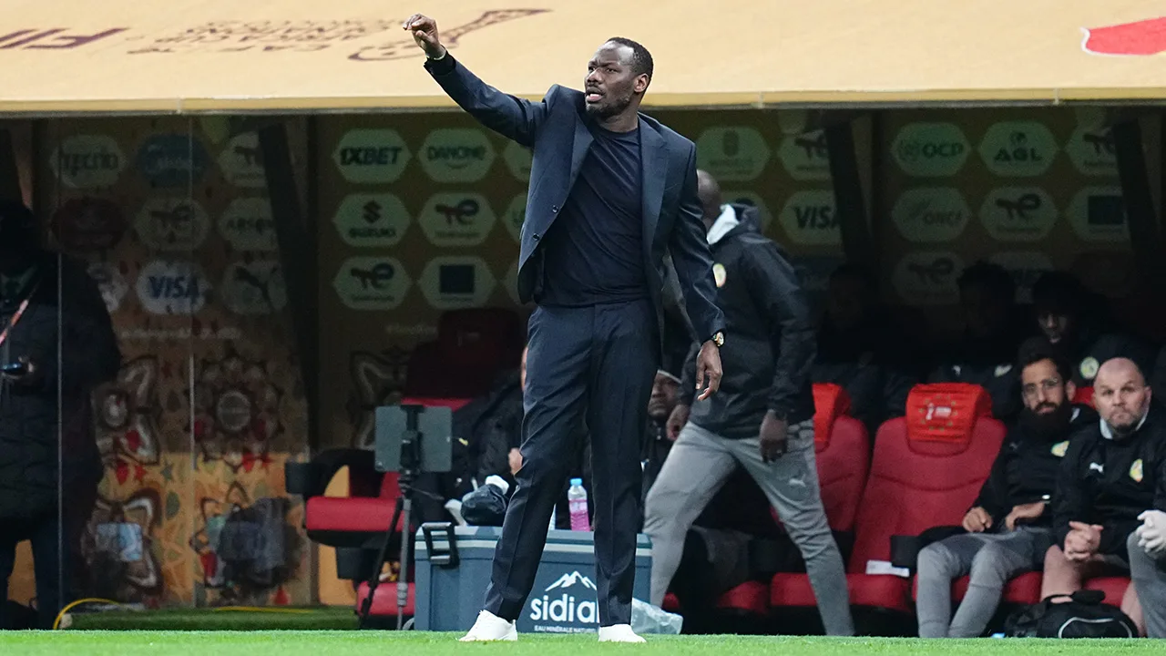 Bizarre slotfase in finale Afrika Cup: Senegal stapt het veld af na toegekende strafschop Marokko