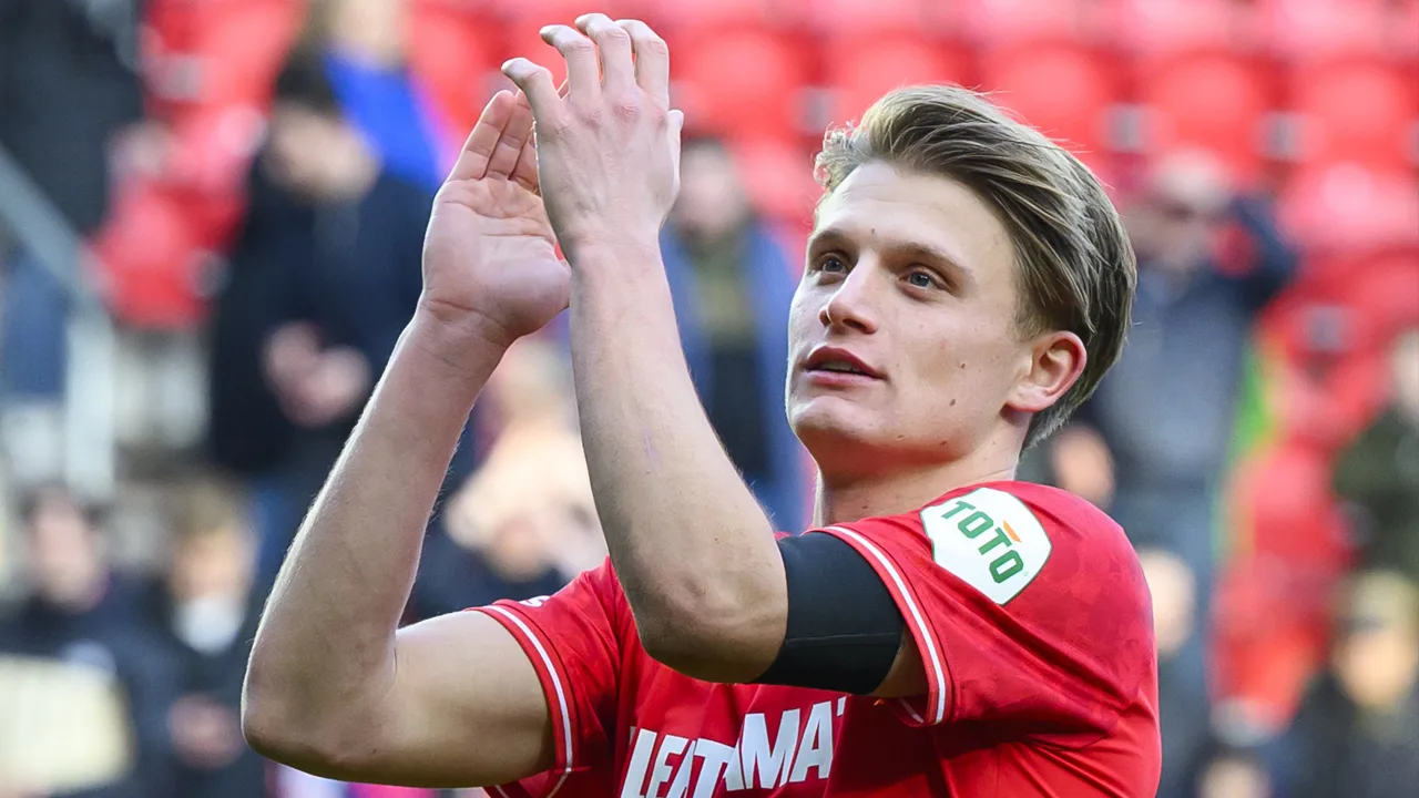 'Steijn past met zijn stijl bij Feyenoord, maar ook bij PSV zie ik hem goed uit de voeten komen'