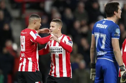 Afellay bleef altijd in zichzelf geloven