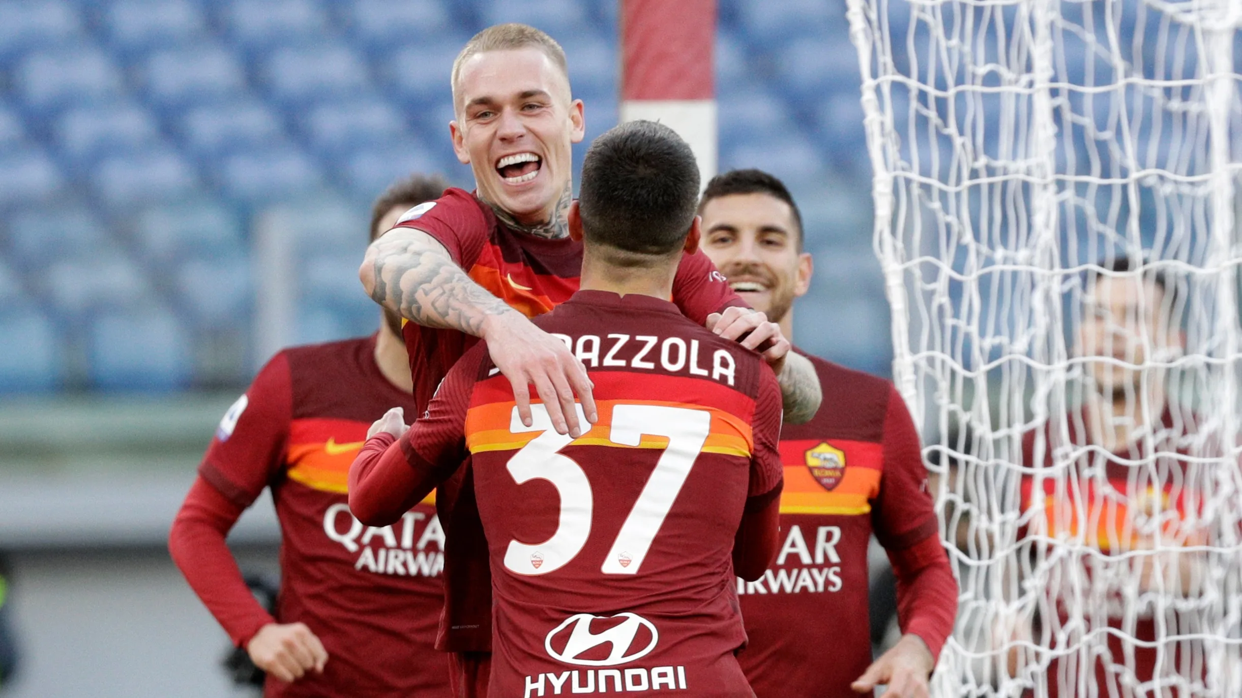 'Karsdorp verlengt contract bij Roma met vier jaar'