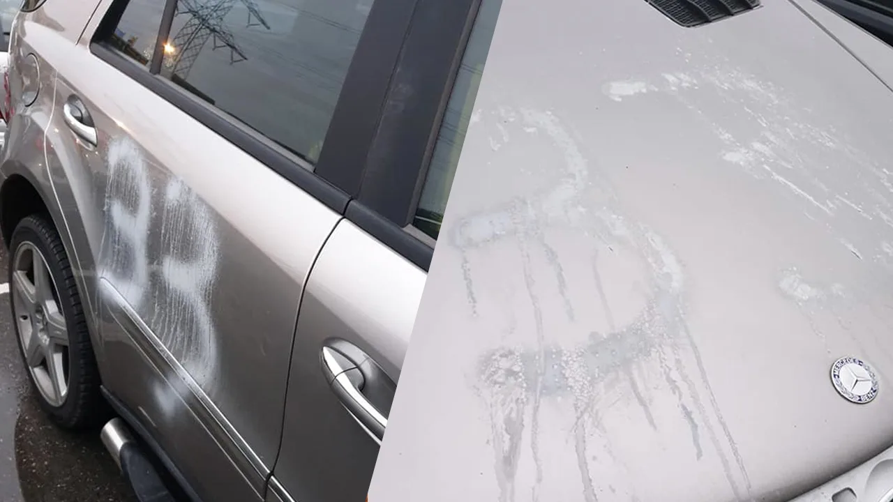 Mercedes-auto beklad met startnummer van Max Verstappen