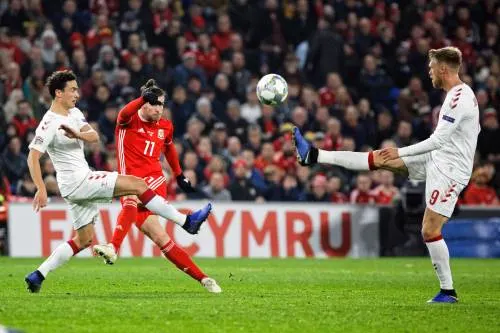 Jørgensen helpt Denemarken aan promotie