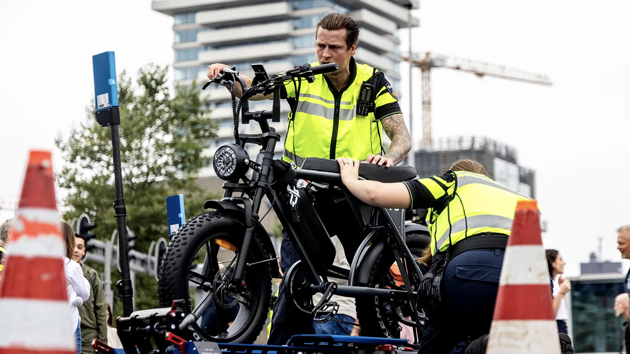 Toch geen helmplicht en minimumleeftijd voor fatbikes: 'Onbegrijpelijk'