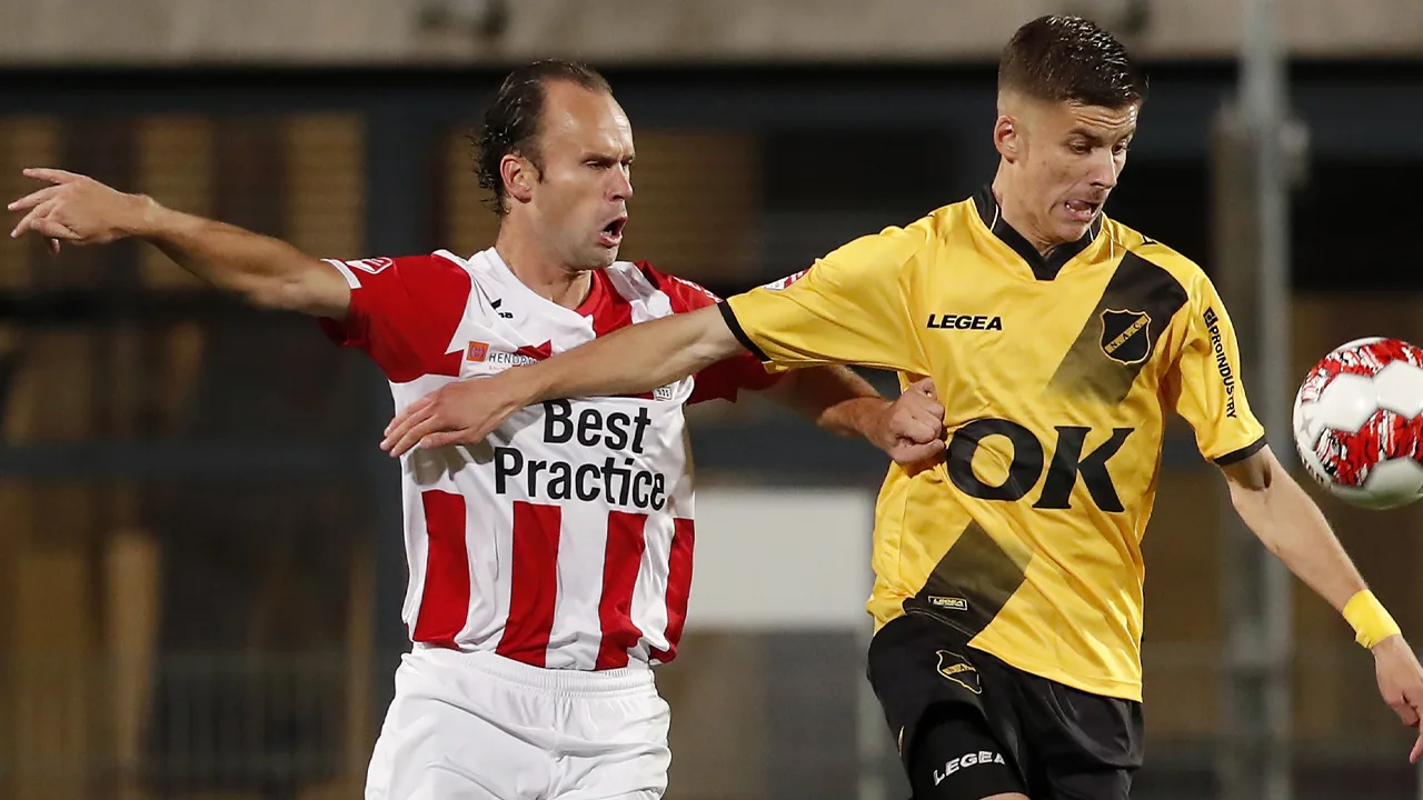 Niels Fleuren zet punt achter carrière met opmerkelijke statistiek: 547 duels en 2 goals