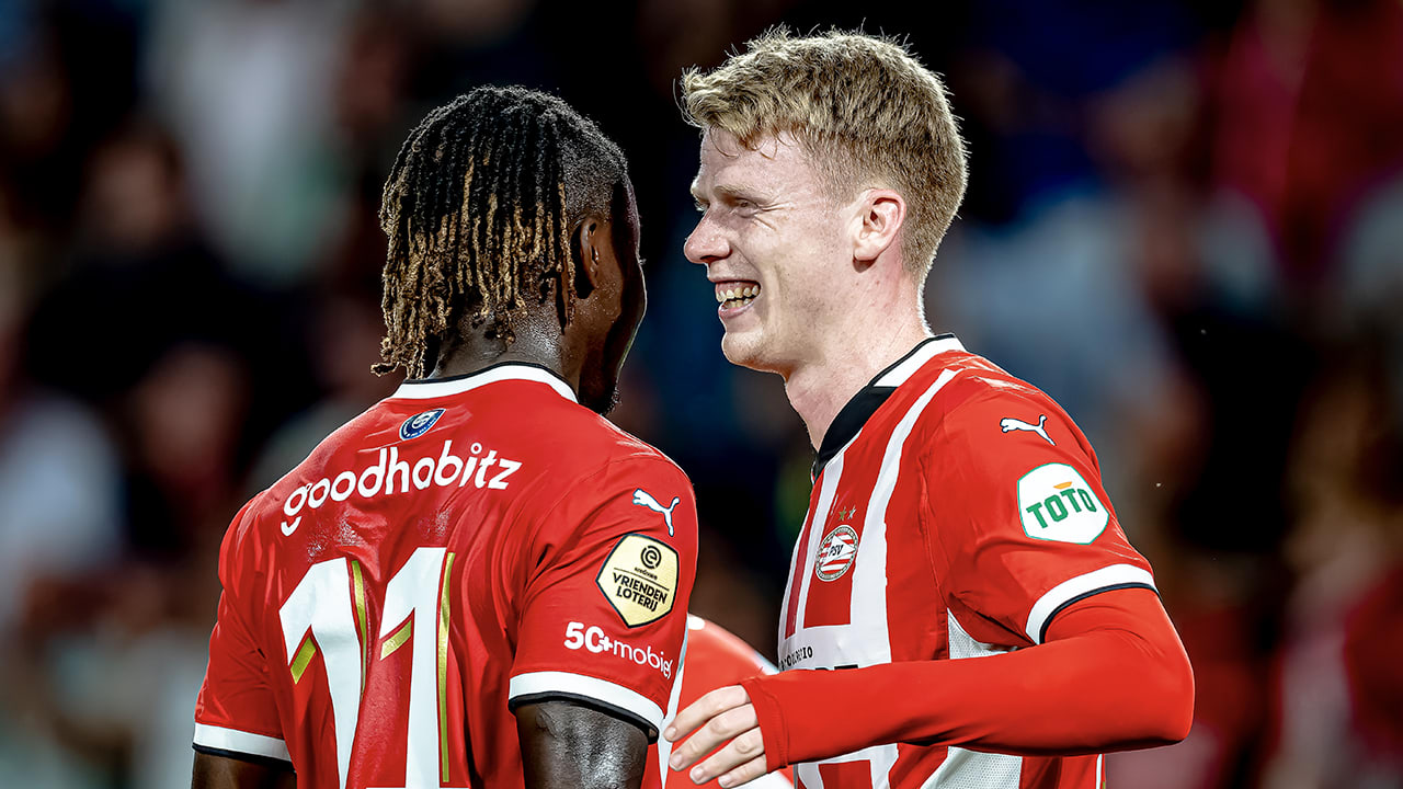 PSV wint eerste Eredivisie-duel van het seizoen eenvoudig van RKC Waalwijk