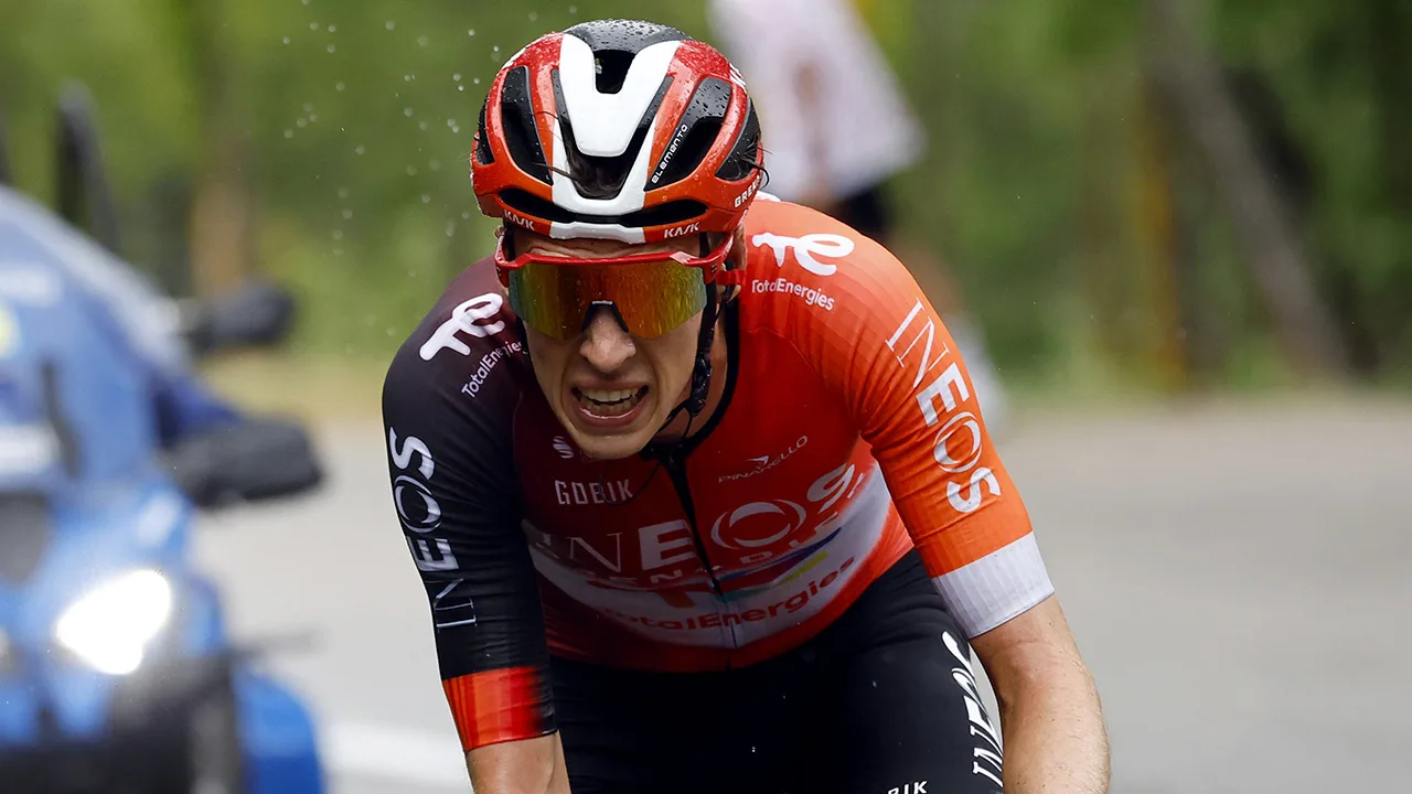 Thymen Arensman boekt tweede ritzege in de Tour de France