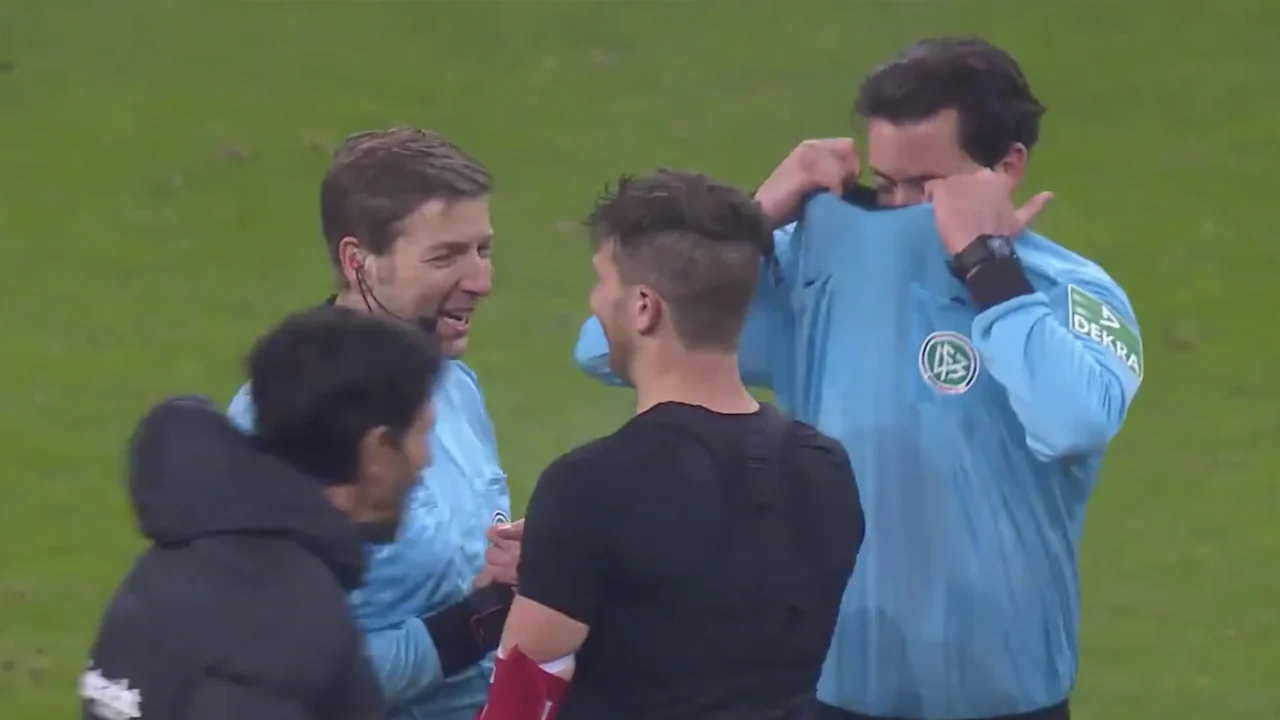 Frankfurt-aanvoerder ruilt na afloop van duel shirt met scheidsrechter