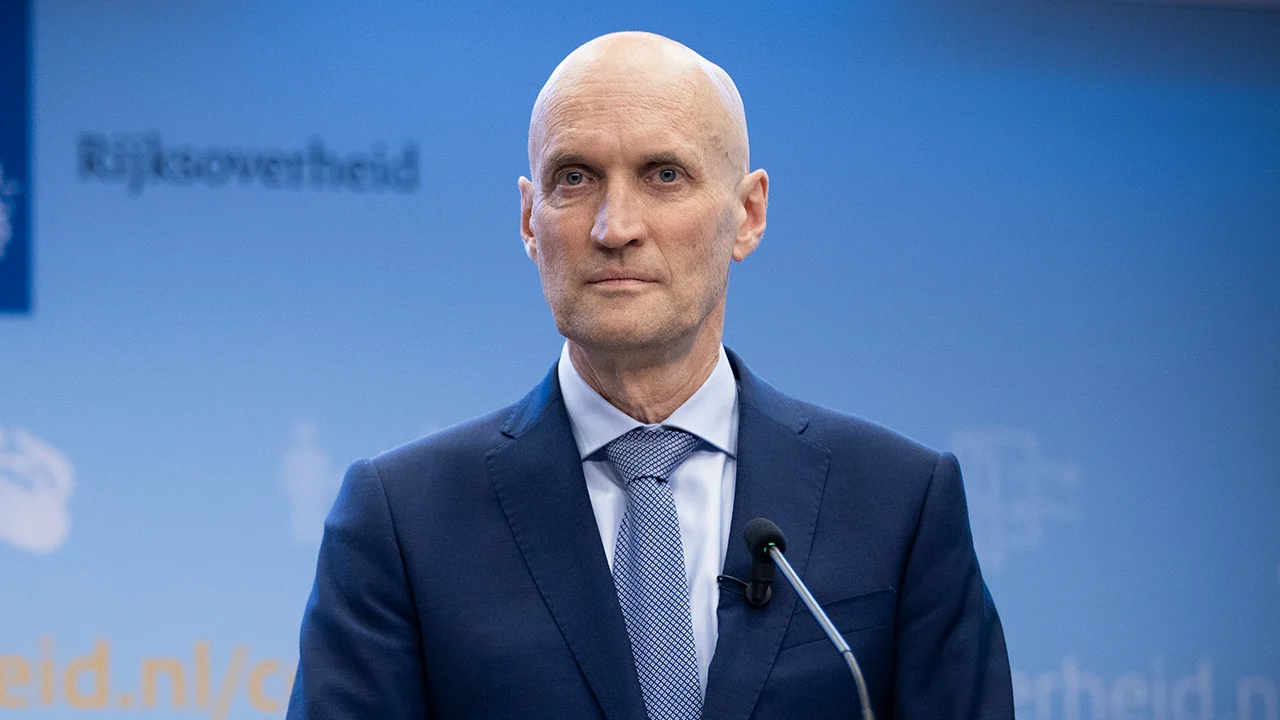 Kabinet versoepelt coronamaatregelen voor winkels, onderwijs en sport: horeca blijft dicht