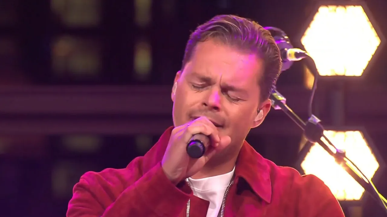 Robert van Hemert treedt vanavond op bij De Oranjezondag!