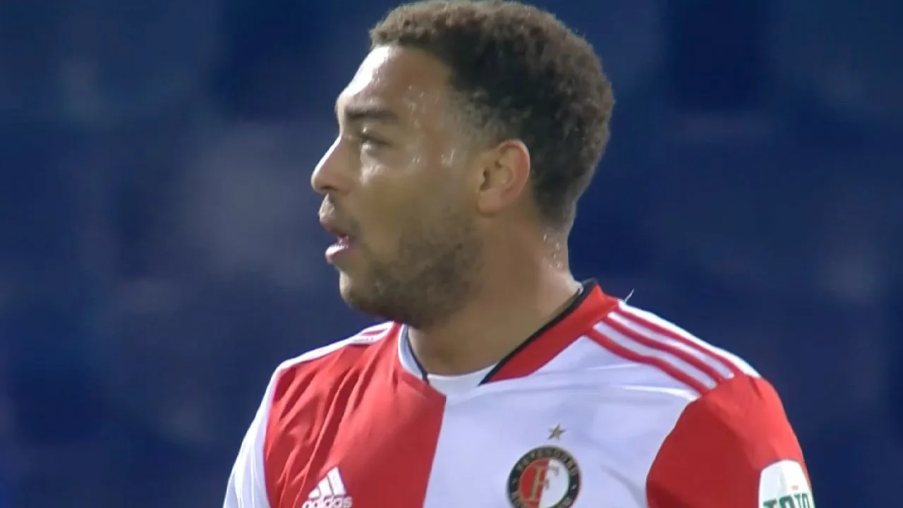 KANS: Dessers schiet van dichtbij op doelman Mishpati