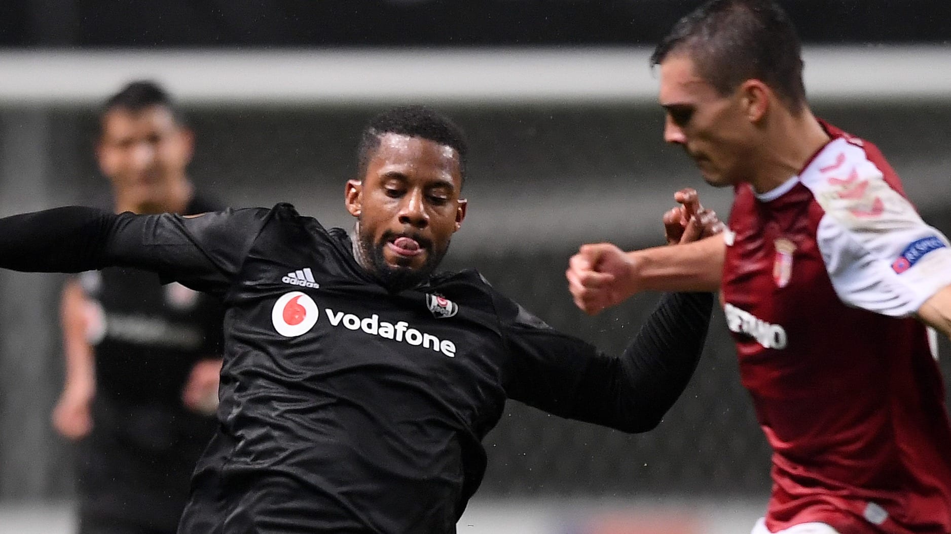 Lens scoort als invaller voor winnend Besiktas